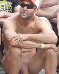 hot in public